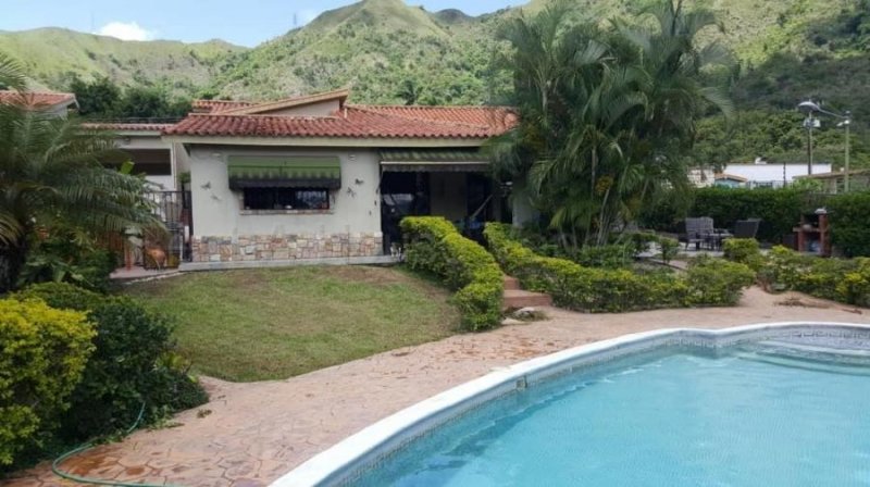 Foto Casa en Venta en Las Morochas 2, San Diego, Carabobo - U$D 180.000 - CAV140440 - BienesOnLine