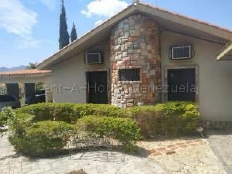 Foto Casa en Venta en San Diego, Carabobo - U$D 180.000 - CAV135874 - BienesOnLine