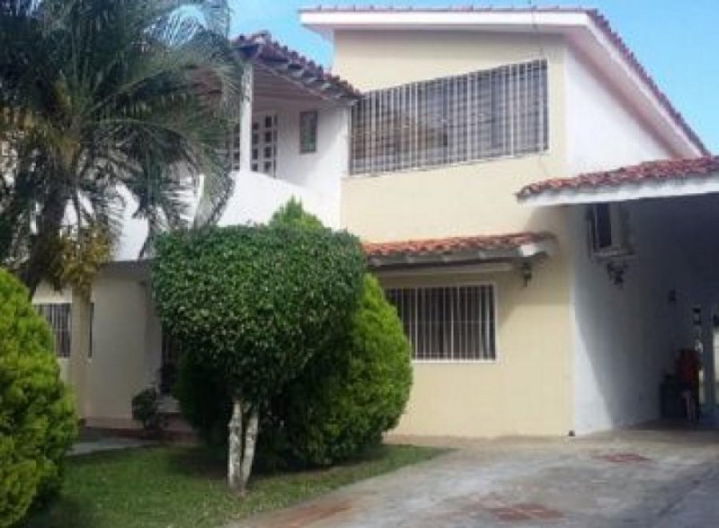 Foto Casa en Venta en San Diego, Carabobo - U$D 105.000 - CAV105195 - BienesOnLine