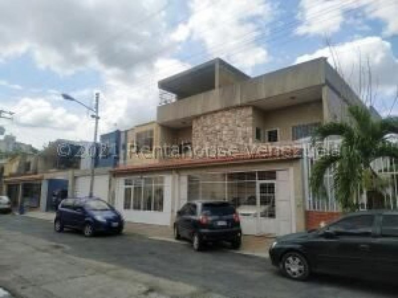 Foto Casa en Venta en Las Quintas, Naguanagua, Carabobo - U$D 70.000 - CAV157573 - BienesOnLine