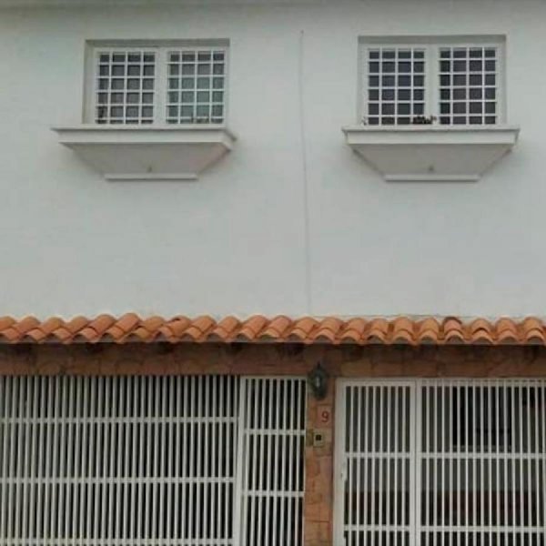 Foto Casa en Venta en Carrizal, Miranda - U$D 200.000 - CAV152644 - BienesOnLine