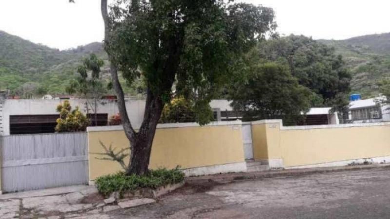 Foto Casa en Venta en Lomas del este, Valencia, Carabobo - U$D 38.000 - CAV160704 - BienesOnLine