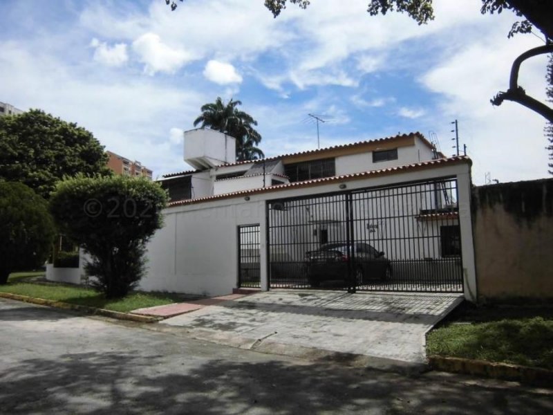 Foto Casa en Venta en Lomas del Este, Valencia, Carabobo - U$D 80.000 - CAV142086 - BienesOnLine