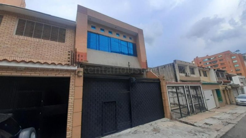 Foto Casa en Venta en Los mangos, Valencia, Carabobo - U$D 72.500 - CAV136204 - BienesOnLine