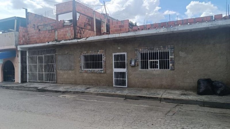 Foto Casa en Venta en Guacara, Carabobo - U$D 15.000 - CAV222875 - BienesOnLine