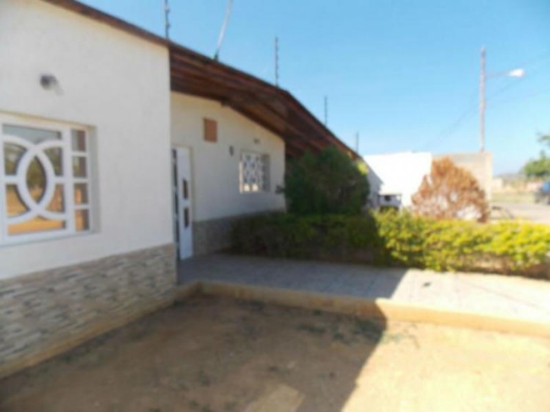 Foto Casa en Venta en Los Taques, Punto Fijo, Falcón - BsF 1.212 - CAV95089 - BienesOnLine