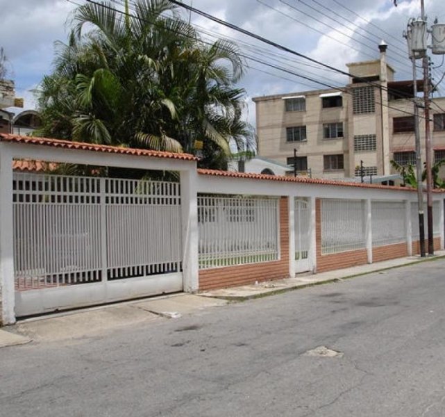 Foto Casa en Venta en mario briceño irragorry, El Limón, Aragua - BsF 140.000.000 - CAV74094 - BienesOnLine