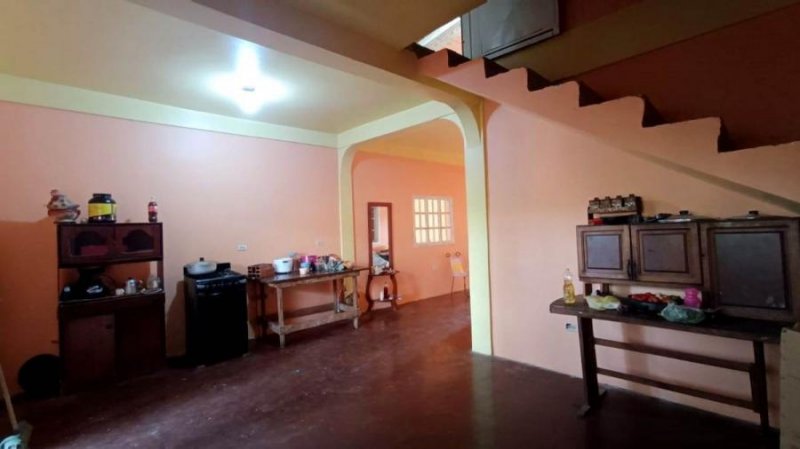 Foto Casa en Venta en Valencia, Valencia, Carabobo - U$D 13.000 - CAV211075 - BienesOnLine