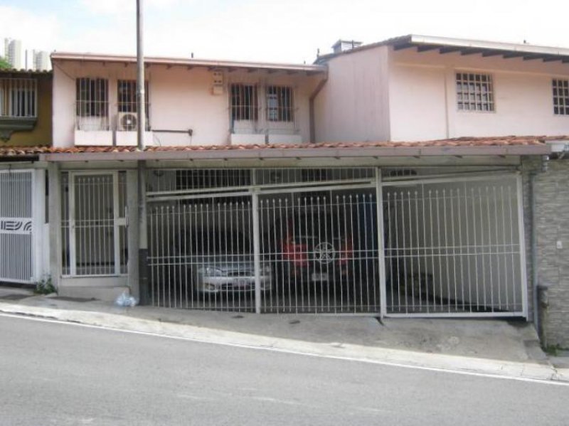 Foto Casa en Venta en Caracas, Distrito Federal - CAV110739 - BienesOnLine