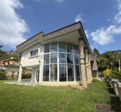 Casa en Venta en oripoto Caracas, Distrito Federal