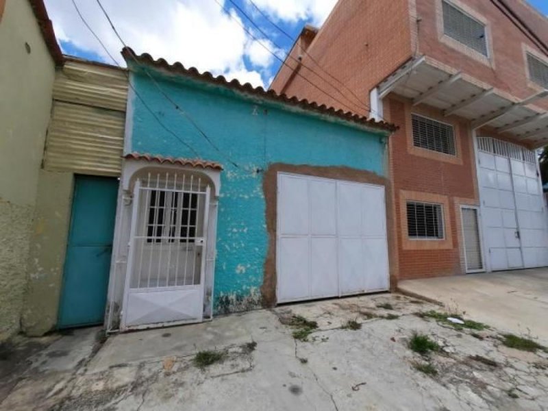 Foto Casa en Venta en San blas, Valencia, Carabobo - U$D 13.500 - CAV142371 - BienesOnLine