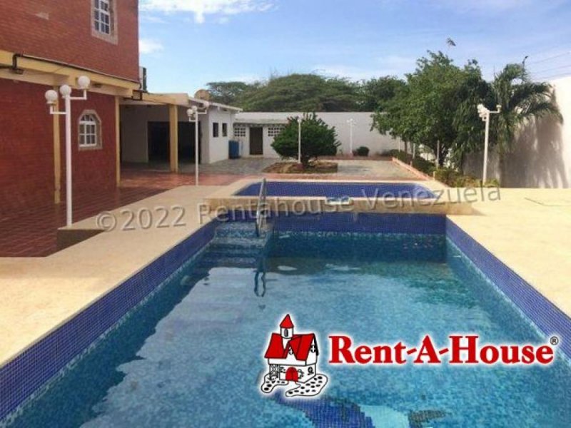 Casa en Venta en Santa Elena Punto Fijo, Falcón