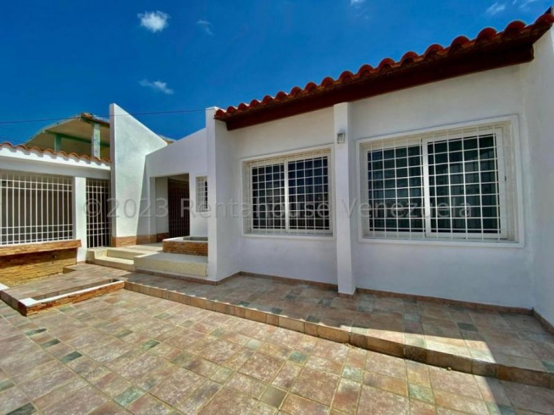 Casa en Venta Santa Irene cod rah 22-16632