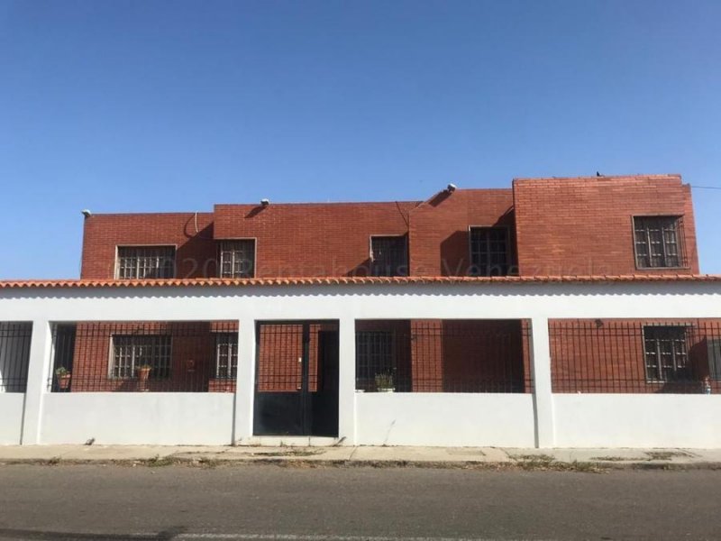 Casa en Venta Santa Irene cod rah 22-16637