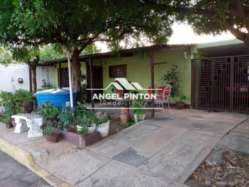 Foto Casa en Venta en Sur, Maracaibo, Zulia - U$D 11.000 - CAV245198 - BienesOnLine