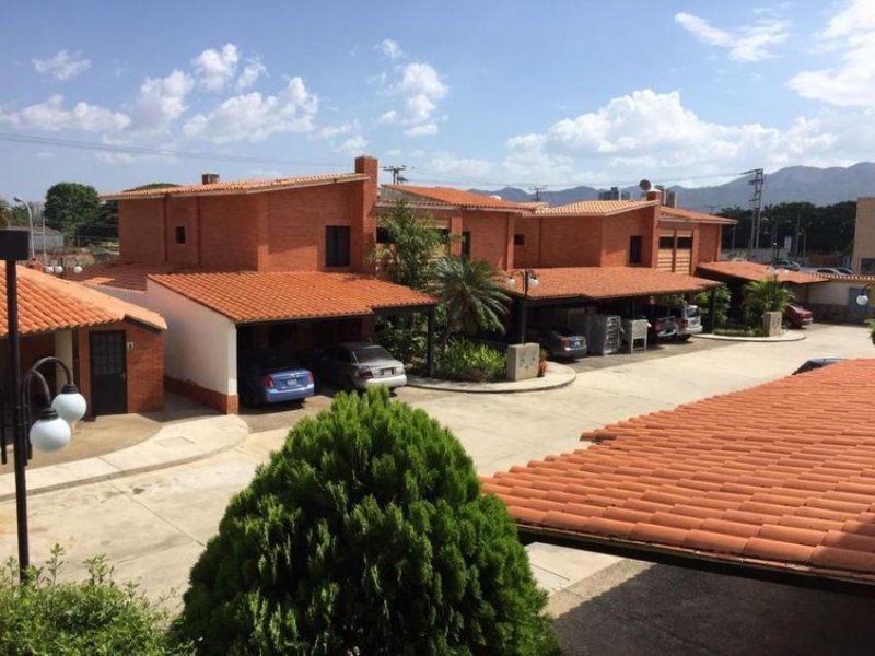 Foto Casa en Venta en Tazajal, Naguanagua, Carabobo - U$D 80.000 - CAV157569 - BienesOnLine