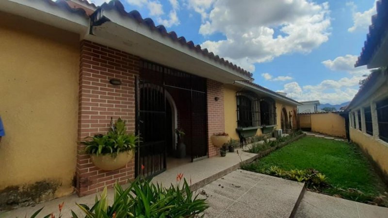 Foto Casa en Venta en Trigal centro, Valencia, Carabobo - U$D 120.000 - CAV142935 - BienesOnLine