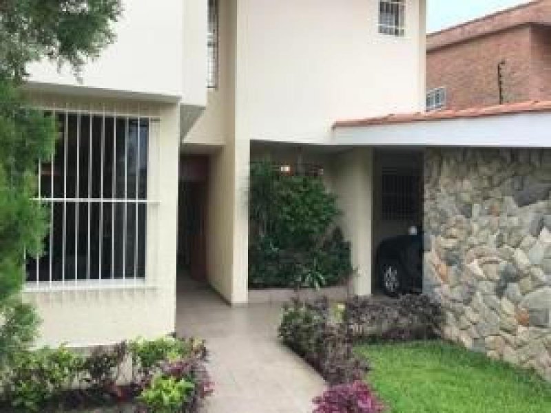 Foto Casa en Venta en trigal norte, Valencia, Carabobo - U$D 104.996 - CAV135288 - BienesOnLine