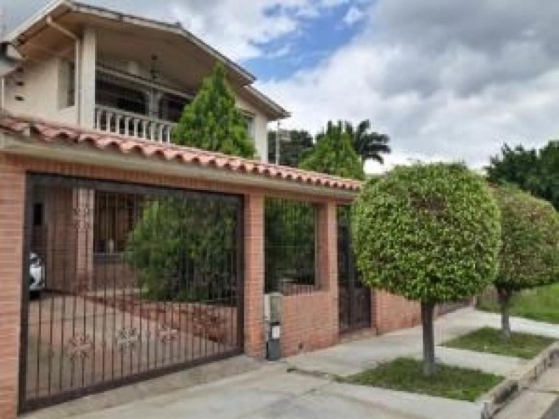 Foto Casa en Venta en Valencia, Carabobo - U$D 70.000 - CAV136504 - BienesOnLine