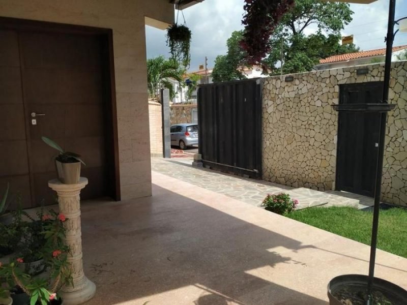 Foto Casa en Venta en Trigal Norte, Valencia, Carabobo - U$D 215.000 - CAV161657 - BienesOnLine