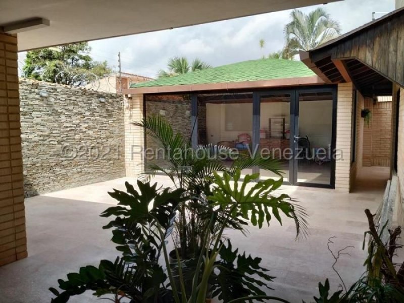 Foto Casa en Venta en Trigal Norte, Valencia, Carabobo - U$D 215.000 - CAV162366 - BienesOnLine