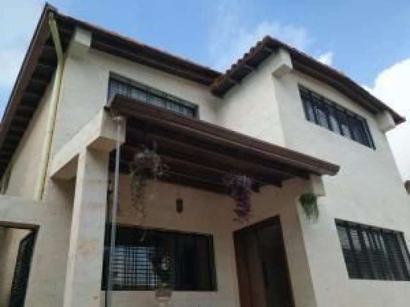 Foto Casa en Venta en trigal norte valencia carabobo, Valencia, Carabobo - U$D 215.000 - CAV148949 - BienesOnLine