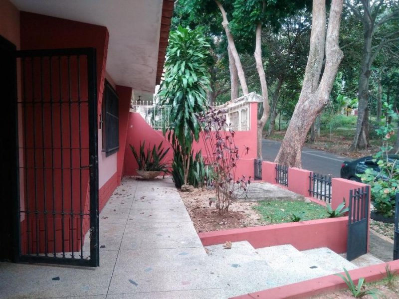 Foto Casa en Venta en Trigal sur, Trigal Sur, Carabobo - U$D 50.000 - CAV138959 - BienesOnLine