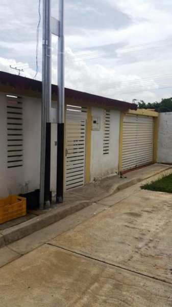 Foto Casa en Venta en Turmero, Aragua - BsF 36.000.000 - CAV85966 - BienesOnLine