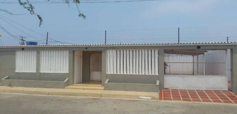 Foto Casa en Venta en Punto Fijo, Falcón - CAV77638 - BienesOnLine