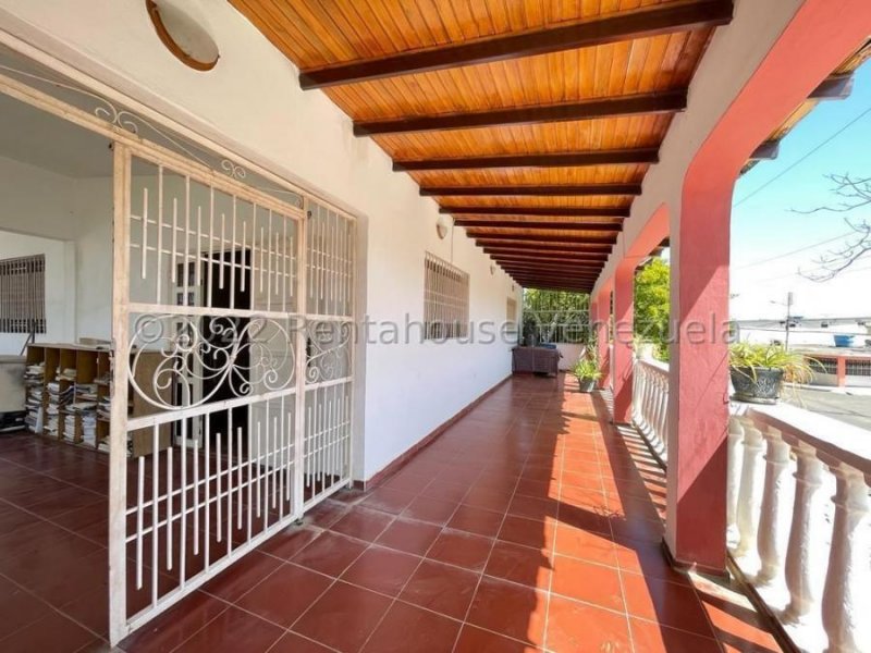 Foto Casa en Venta en punto fijo, Punto Fijo, Falcón - U$D 32.000 - CAV176094 - BienesOnLine