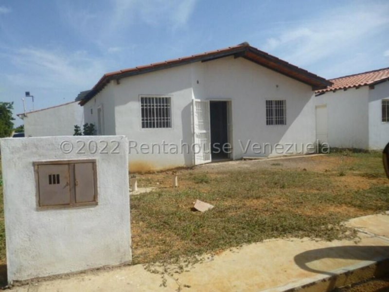 Foto Casa en Venta en punto fijo, Punto Fijo, Falcón - U$D 11.000 - CAV171983 - BienesOnLine