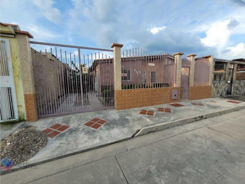 Casa en Venta en Los Guayos Guacara, Carabobo