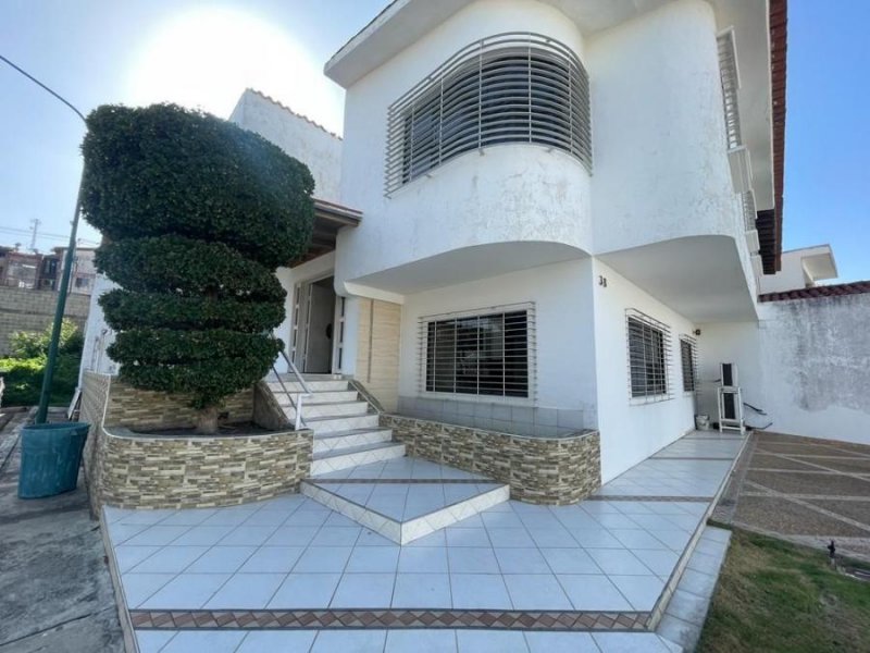 Foto Casa en Venta en Barquisimeto, Lara - U$D 150.000 - CAV205433 - BienesOnLine