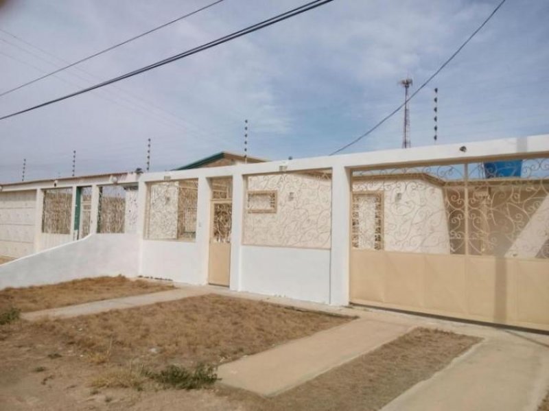 Foto Casa en Venta en Punto Fijo, Falcón - CAV98706 - BienesOnLine