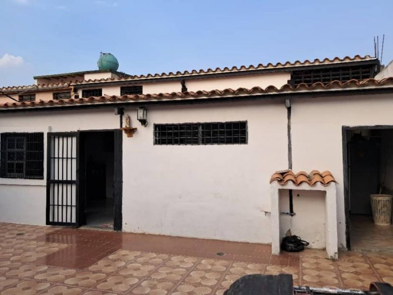 Foto Casa en Venta en barqusimeto, Lara - U$D 14.000 - CAV224245 - BienesOnLine