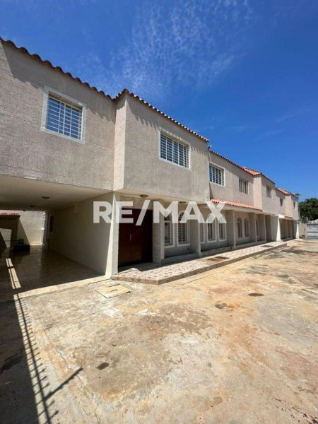 Foto Casa en Venta en Maracaibo, Zulia - U$D 45.000 - CAV239304 - BienesOnLine