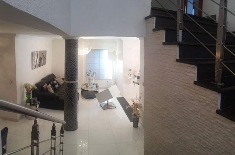 Foto Casa en Venta en Villas de San Diego, San Diego, Carabobo - U$D 280.000 - CAV140628 - BienesOnLine