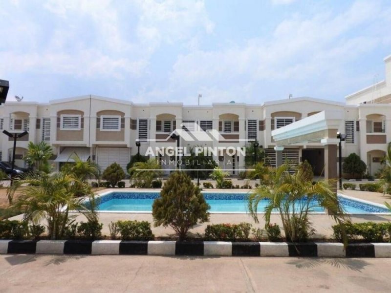 Foto Casa en Venta en Costa oriental, Ciudad Ojeda, Zulia - U$D 45.000 - CAV216611 - BienesOnLine