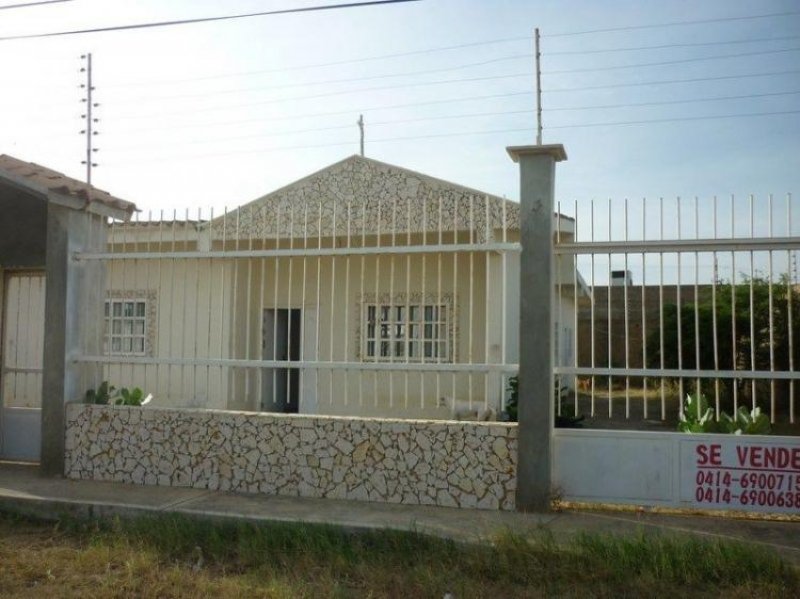 Foto Casa en Venta en Punto Fijo, Falcón - BsF 1.400.000 - CAV43329 - BienesOnLine