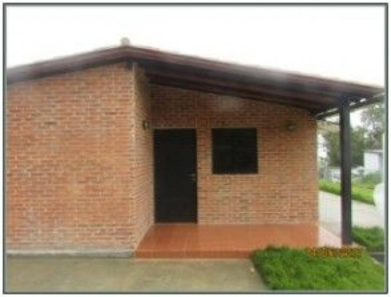 Foto Casa en Venta en frente al hotel Bosque Dorado, San Antonio de Los Altos, Miranda - U$D 80.000 - CAV157884 - BienesOnLine