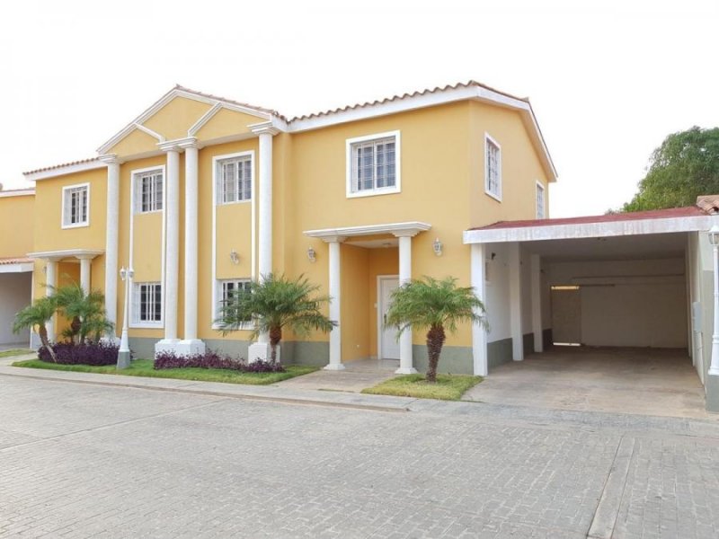 Casa (Multipes Niveles) en Venta en Sector Bobare, Falcon MLS #25-2784 GR