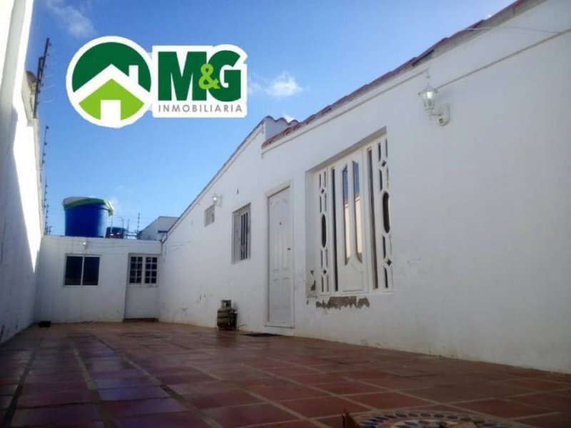 Foto Casa en Venta en Carirubana, Punto Fijo, Falcón - BsF 27.000 - CAV120416 - BienesOnLine