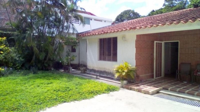 Foto Casa en Venta en Valencia, Carabobo - U$D 370.000 - CAV178420 - BienesOnLine