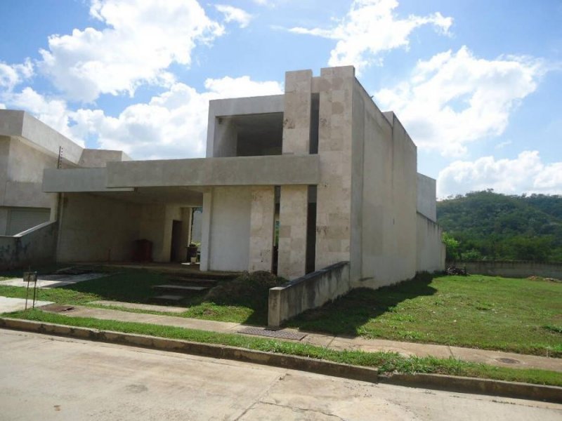 Foto Casa en Venta en LOMAS COUNTRY, Valencia, Carabobo - U$D 265.000 - CAV144930 - BienesOnLine