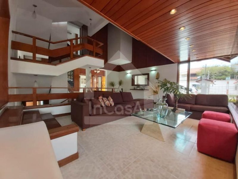 Foto Casa en Venta en Mérida, Mérida - U$D 320.000 - CAV136708 - BienesOnLine