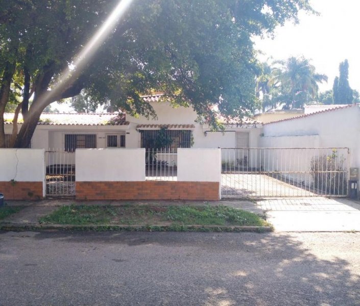 Foto Casa en Venta en Valencia, Carabobo - U$D 80.000 - CAV178419 - BienesOnLine