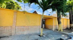 Quinta en Venta en Diego bautista urbaneja Lechería, Anzoátegui