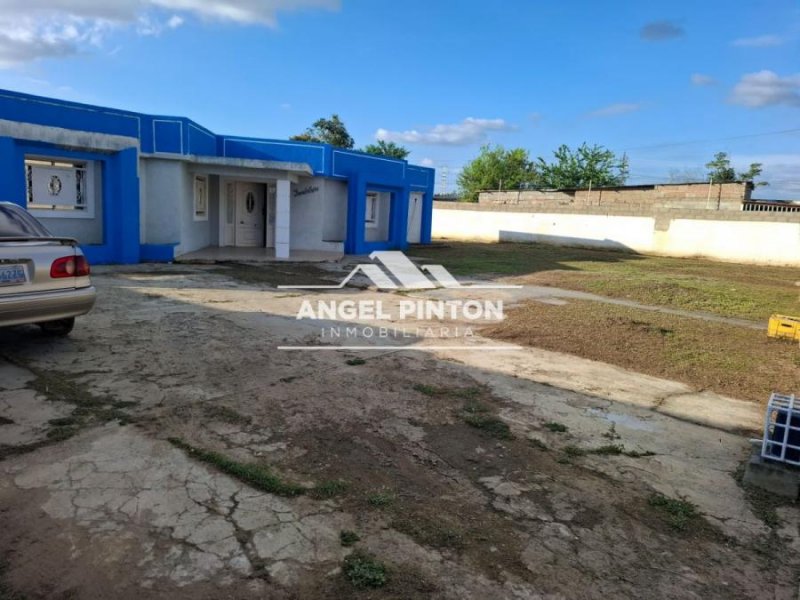 CASA QUINTA VENTA AV. 32 CABIMAS API 7067 JANETTE PEREZ