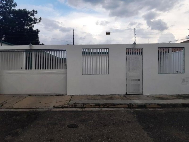 Foto Casa en Venta en San Diego, San Diego, Carabobo - U$D 33.000 - CAV144692 - BienesOnLine