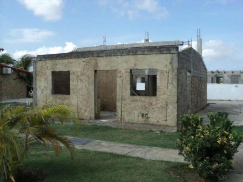 Foto Casa en Venta en Chichiriviche, Falcón - BsF 3.300.000 - CAV60371 - BienesOnLine